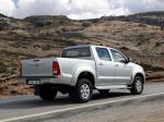 Toyota Hilux Double Cab 2005 года